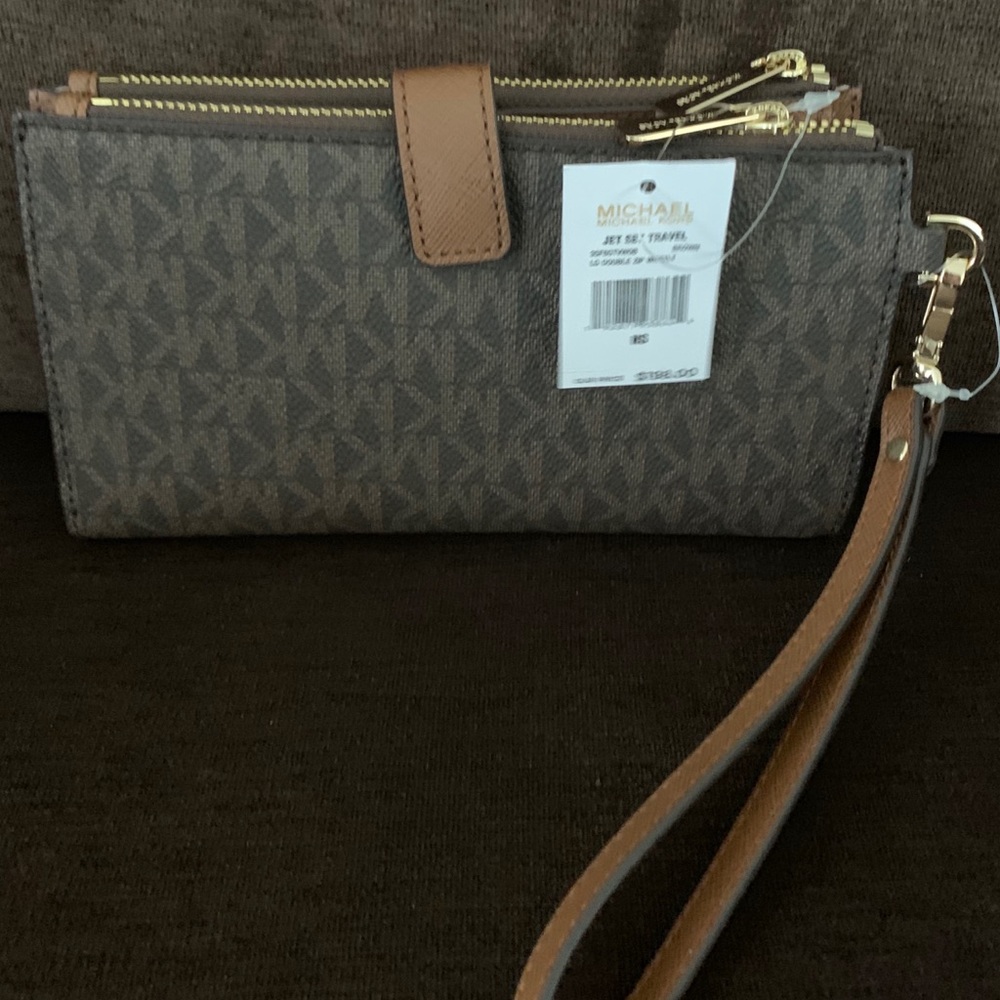 MICHAEL KORS CROSSBODY/DOUBLE ZIP WRISTLET… - Picture 12 of 16